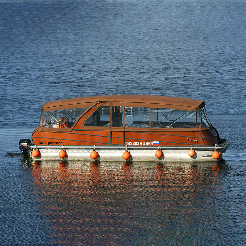 Катер для прессы и зрителей