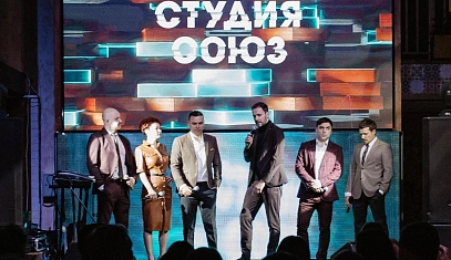 День Смеха/Тверская пирамида